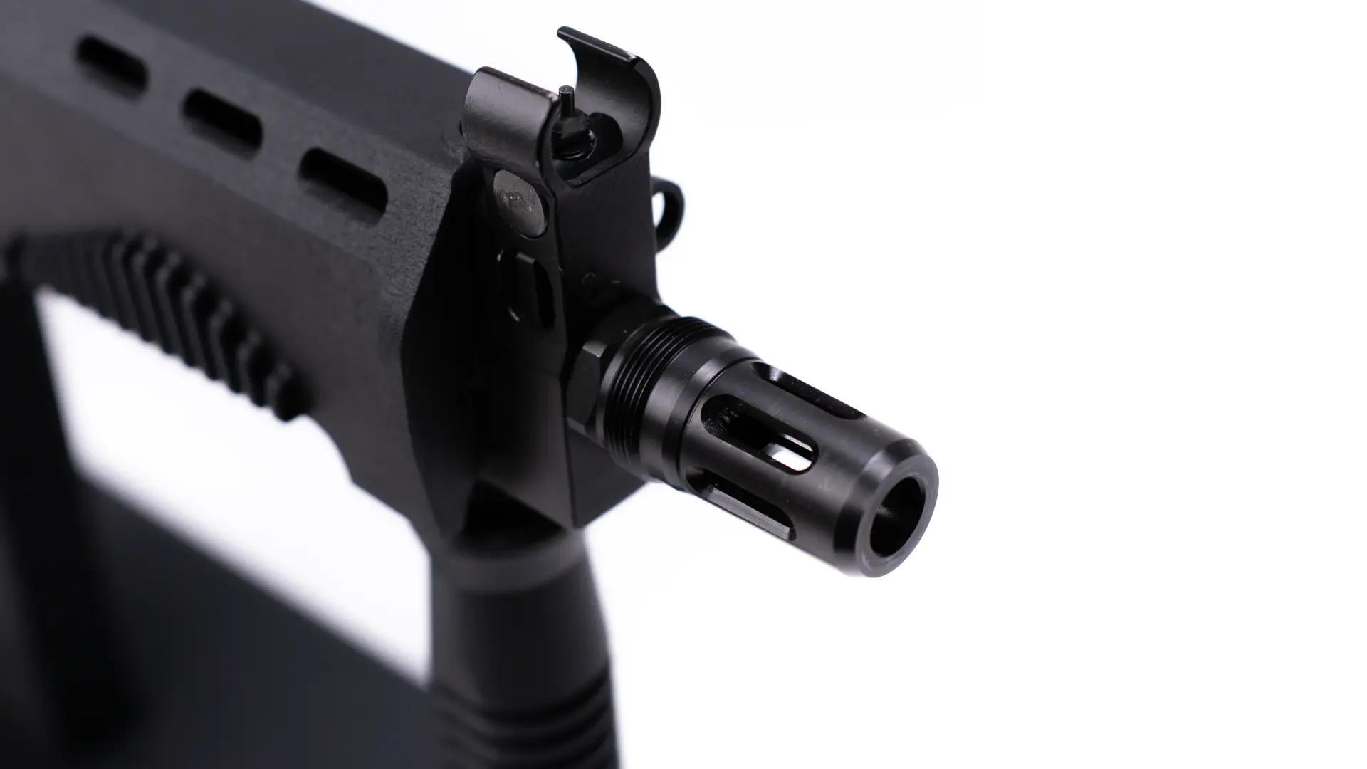 Roswell Rifle Works SR-3M US muzzle and front sight detail